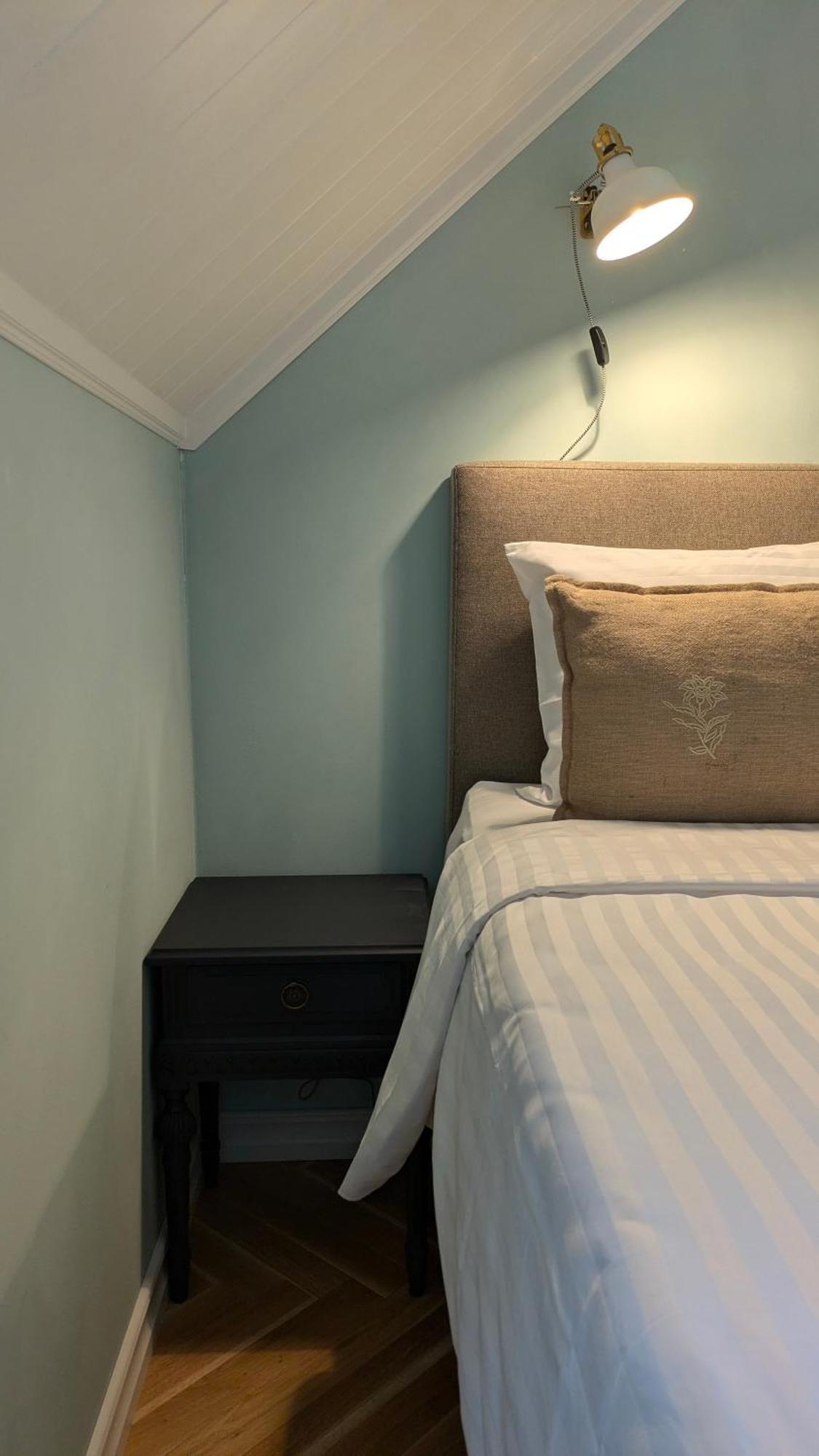 Loo Kodu&Koeoek Hotel Muraste Phòng bức ảnh
